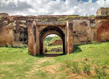 india/mysore/landmark/srirangapatna-fort