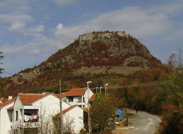 kosovo/podujevo/landmark/zvechan-fortress
