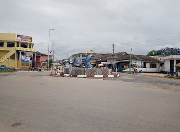 ghana/cape-coast/landmark/bakaano-roundabout