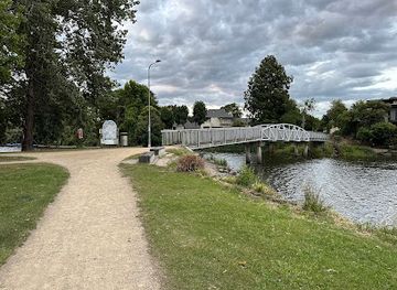 new-zealand/palmerston-north/landmark/hokowhitu-lagoon