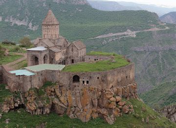 armenia/tatev-monastery/landmark/tatev-viewpoint