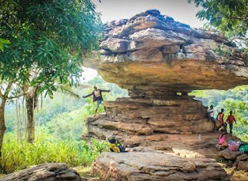 ghana/north-east-region/landmark/umbrella-rock