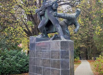 croatia/gorski-kotar/landmark/spomenik-ustanku-naroda-gorskog-kotara