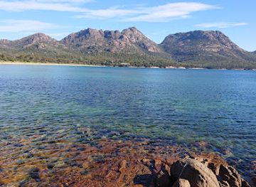 australia/freycinet-national-park/landmark/richardsons-beach