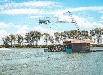 belgium/knokke-heist/landmark/lakeside-paradise