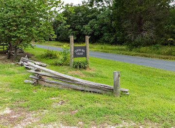 virginia/piedmont/landmark/clover-hill-village