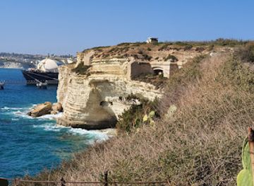 malta/marsaxlokk-fishing-village/landmark/lighthouse-il-kalanka