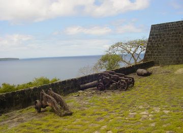 dominica/champagne-reef/landmark/fort-shirley