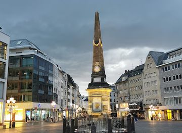 germany/bonn/landmark/market-fountain