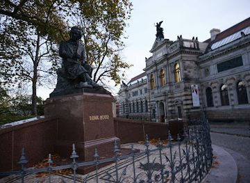 germany/saxony/landmark/memorial-for-ludwig-richter-1898-victor-eugen-kircheisen