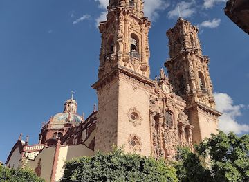 mexico/taxco/landmark/pozas-azules-de-atzala