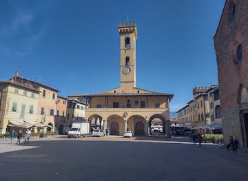 italy/valdarno/landmark/palazzo-d-arnolfo