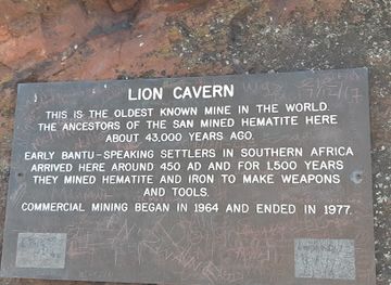 eswatini/ngwenya-border-post/landmark/lion-cavern-ngwenya