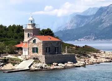 croatia/central-croatia/landmark/hvar-sucuraj-central-dalmatia-croatia-theme-trails