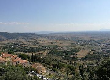 italy/arezzo/landmark/piazza-garibaldi
