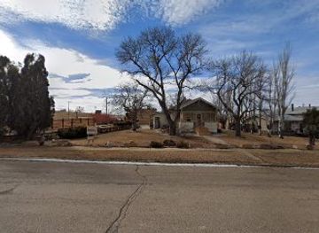 north-dakota/prairie-pothole-region/landmark/old-red-old-ten-scenic-byway
