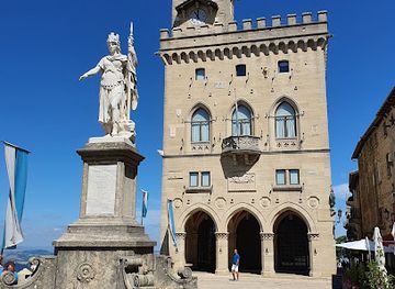 san-marino/serravalle/landmark/liberty-square