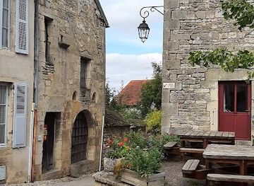 france/dijon/landmark/flavigny-sur-ozerain