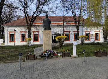 Covasna Public Library - Kovásznai Mûvelõdési Ház