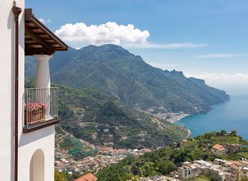 italy/ravello/landmark/villa-piedimonte