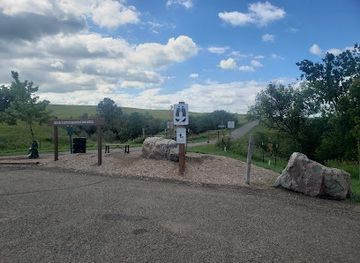 north-dakota/missouri-plateau/landmark/double-ditch-indian-village-state-historic-site