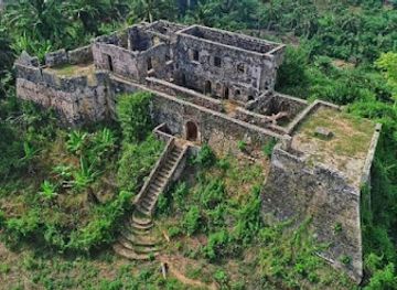 ghana/bono-region/landmark/fort-batenstein