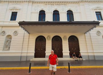 panama/panama-canal-zone/landmark/arco-chato
