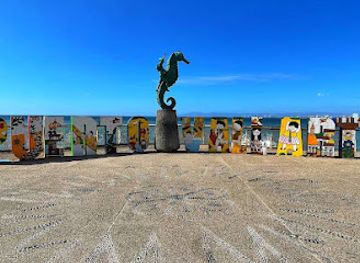 mexico/puerto-vallarta/landmark/malecon-boardwalk-vallarta