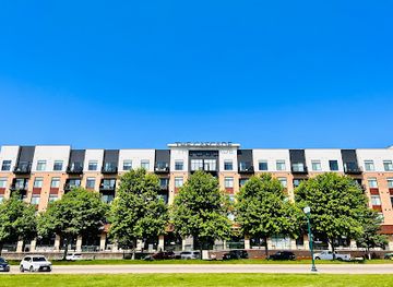 south-dakota/sioux-falls/landmark/rose-and-eugene-presents