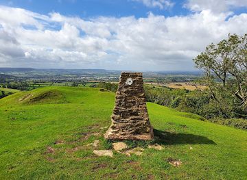 united-kingdom/gloucestershire/landmark/haresfield-topograph