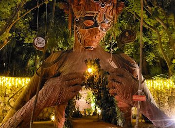 mexico/tulum/landmark/escultura-ven-a-la-luz