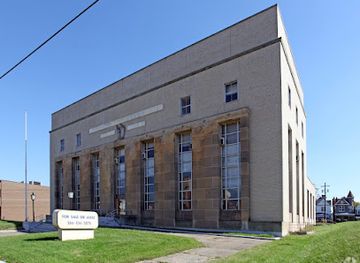 west-virginia/fairmont/landmark/main-street-yoga