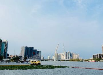 vietnam/ho-chi-minh-city/landmark/ben-bach-dang