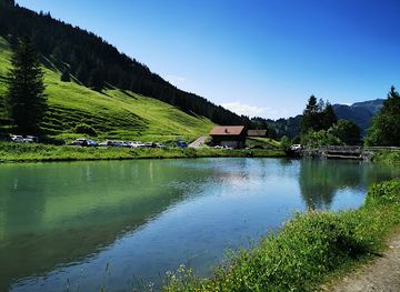 liechtenstein/gnalp-trail/landmark/steg-parkplatz-beim-ganglesee