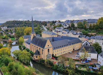 luxembourg/luxembourg-city/landmark/spanish-grund-gate