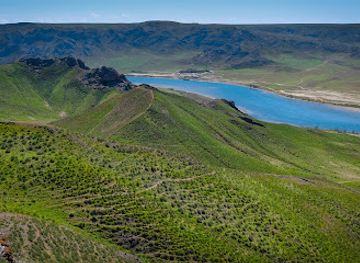 kazakhstan/central-kazakhstan/landmark/tamgaly-tas