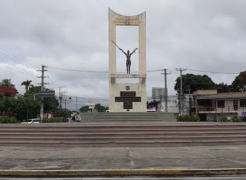 el-salvador/western-region/landmark/monument-to-the-constitution-of-el-salvador