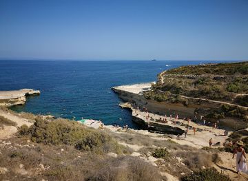 malta/southern-harbour/landmark/st-peter-s-pool