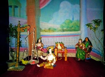 india/west-bengal/landmark/chand-surjo-jhulan-bari-bowbazar