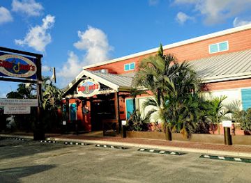 sint-maarten/oyster-pond/landmark/skip-jack-s