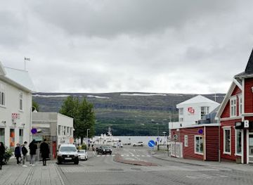 iceland/northeastern-region/landmark/visit-north-iceland-markaosstofa-norourlands