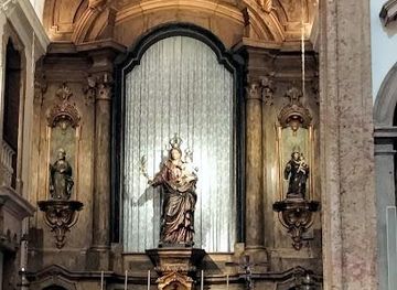 portugal/estremadura/landmark/igreja-de-nossa-senhora-da-vitoria
