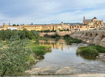 spain/granada/landmark/puente-romano