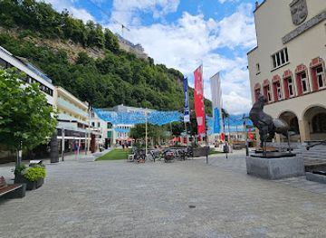 liechtenstein/furstensteig/landmark/central-plaza