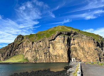 iceland/westman-islands/landmark/heimaey-lighthouse