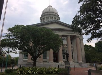 virginia/hampton-roads/landmark/macarthur-memorial-museum-jean-macarthur-research-center