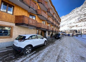italy/cervinia/landmark/hotel-excelsior-planet