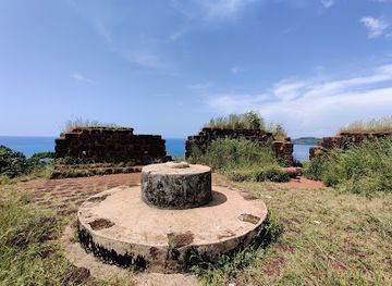 india/goa/landmark/cabo-de-rama-fort