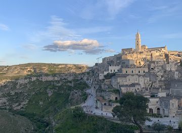 italy/matera/landmark/apeppecar