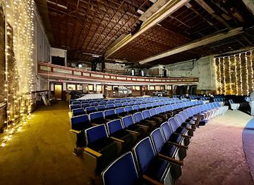 maine/augusta/landmark/the-colonial-theater